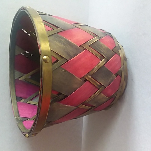 Lot of Baskets or Boxes - Picture 2 of 15